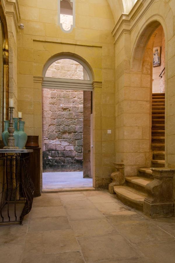 Palazzino Birgu Host Family Bed And Breakfast Екстериор снимка