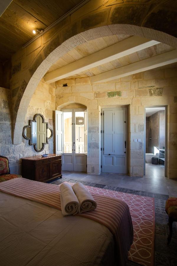 Palazzino Birgu Host Family Bed And Breakfast Екстериор снимка