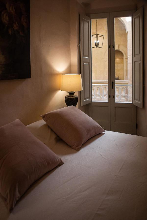 Palazzino Birgu Host Family Bed And Breakfast Екстериор снимка