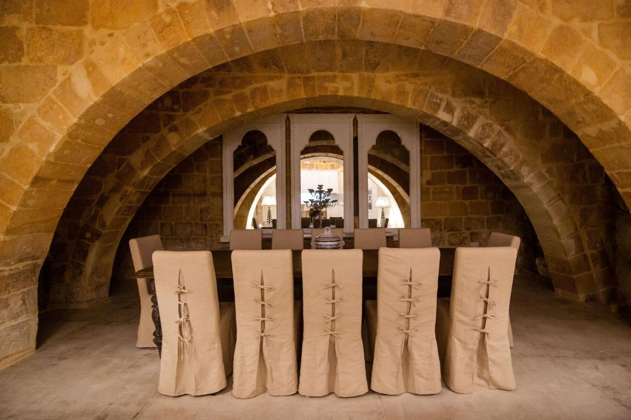 Palazzino Birgu Host Family Bed And Breakfast Екстериор снимка